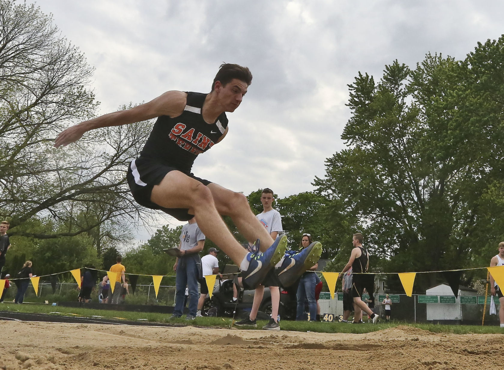 CIC Boys Tuscola 13 5.07.19.JPG